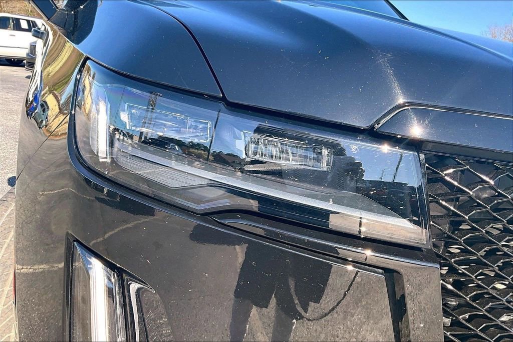 Certified 2024 Cadillac Escalade ESV Sport Platinum w/ LPO, Floor Liner Package image 33