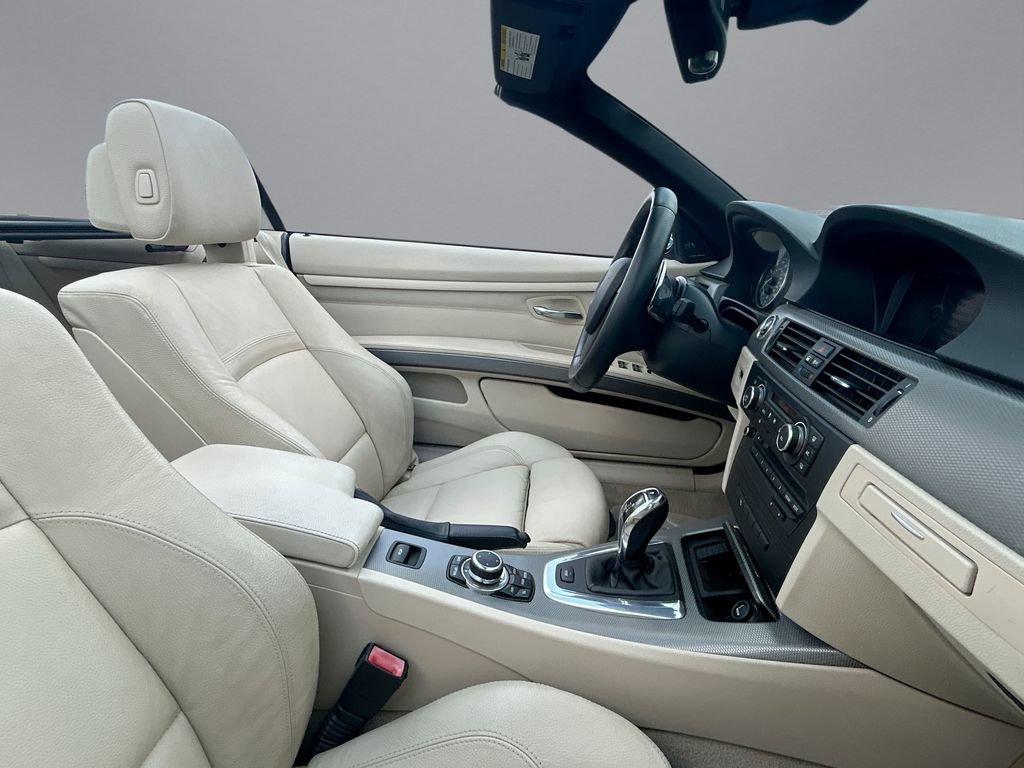 Used 2013 BMW 335is Convertible RWD image 12