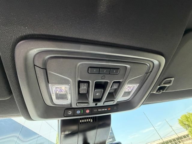 Used 2024 GMC Sierra 3500 AT4 w/ AT4 Premium Plus Package AWD/4WD image 16