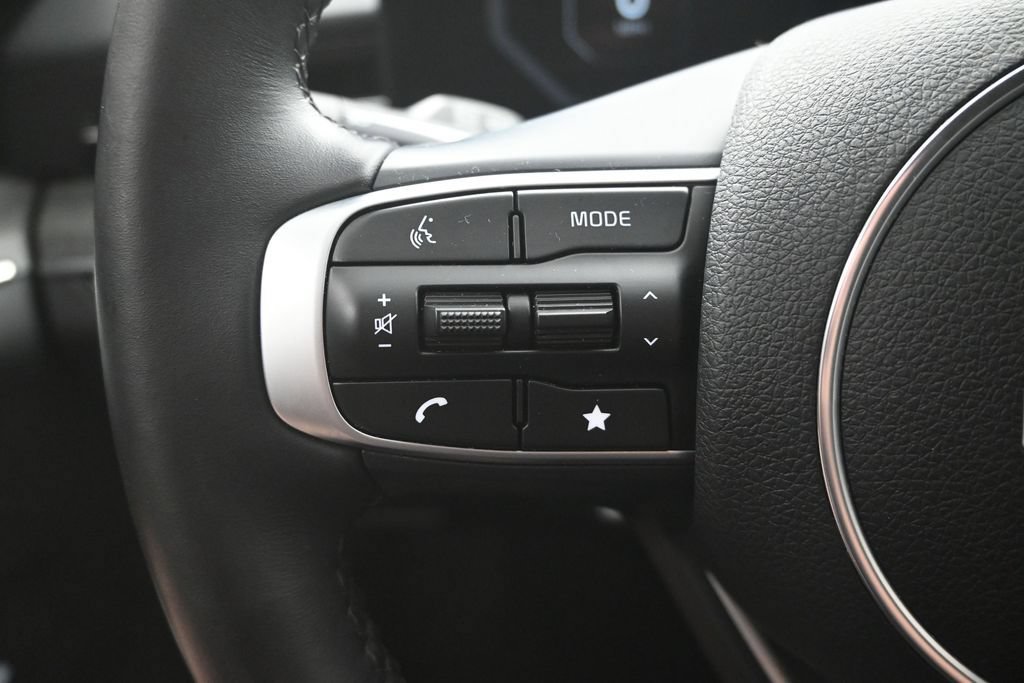 Certified 2025 Kia K5 EX FWD image 27