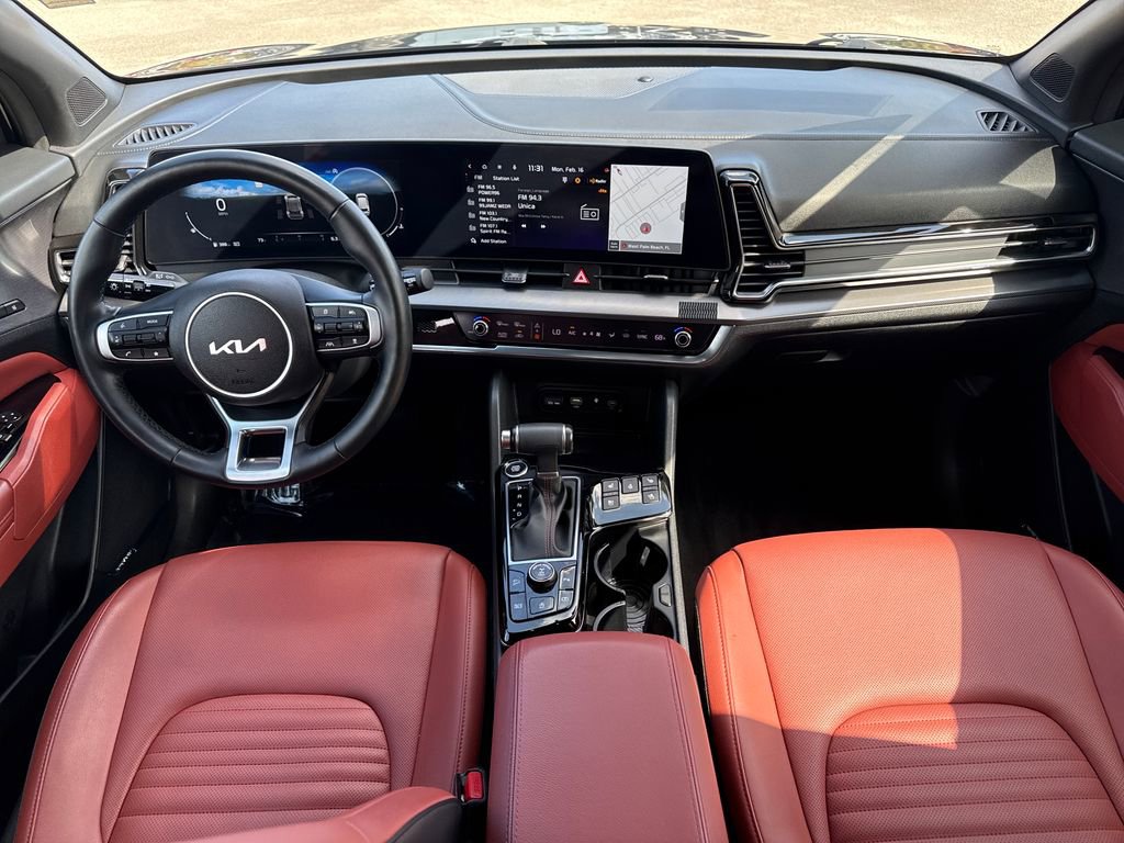Used 2023 Kia Sportage SX image 5
