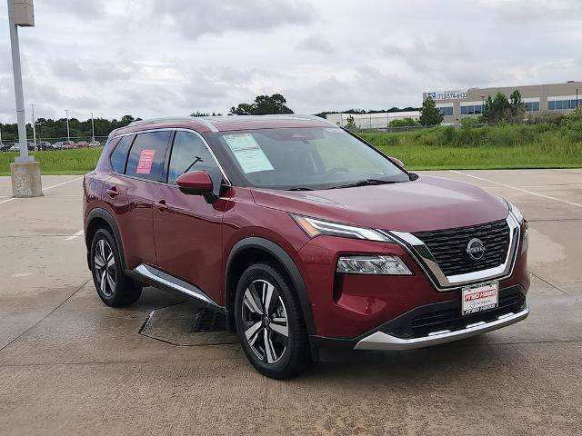 Certified 2023 Nissan Rogue Platinum w/ Platinum Premium Package FWD image 3