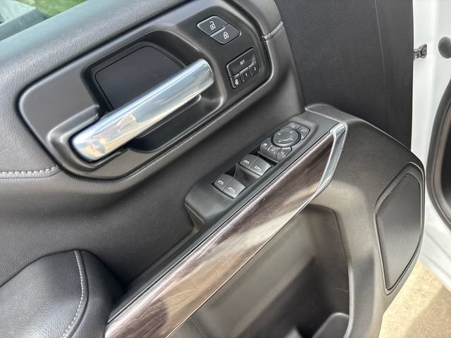 Certified 2022 Chevrolet Silverado 3500 LTZ w/ LTZ Convenience Package AWD/4WD image 11