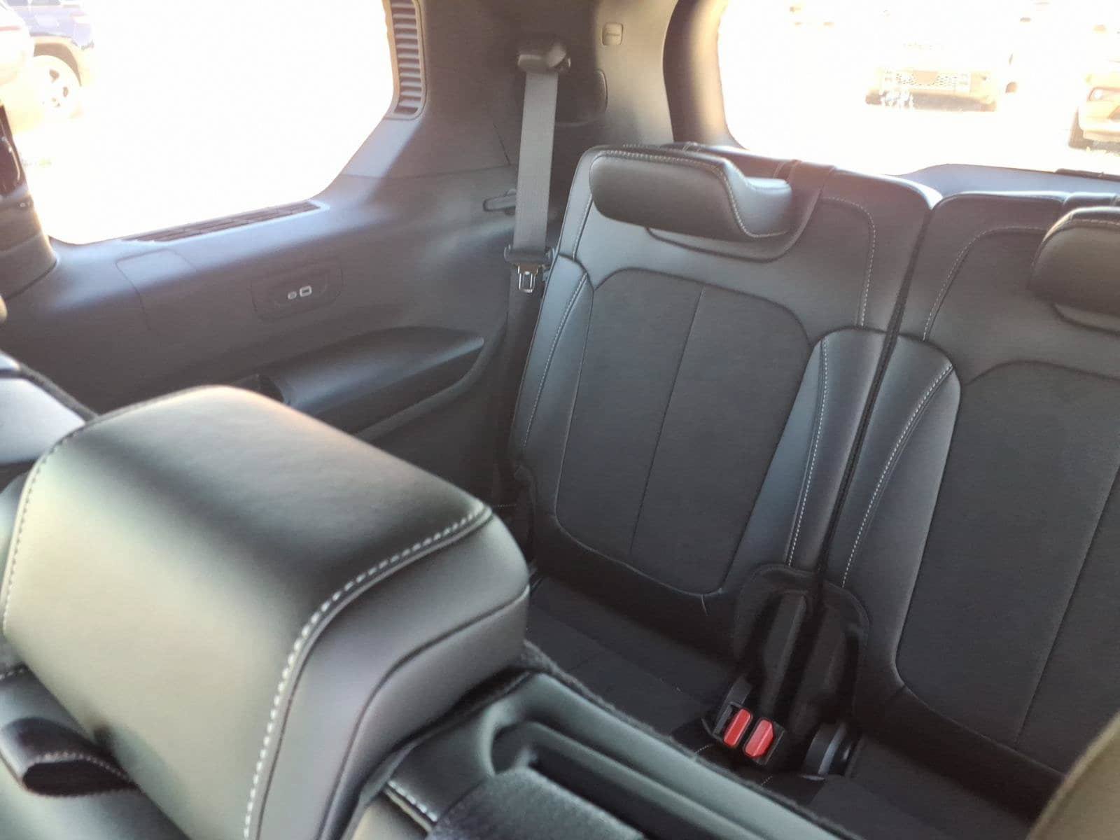 New 2026 Jeep Grand Cherokee L 4WD image 8