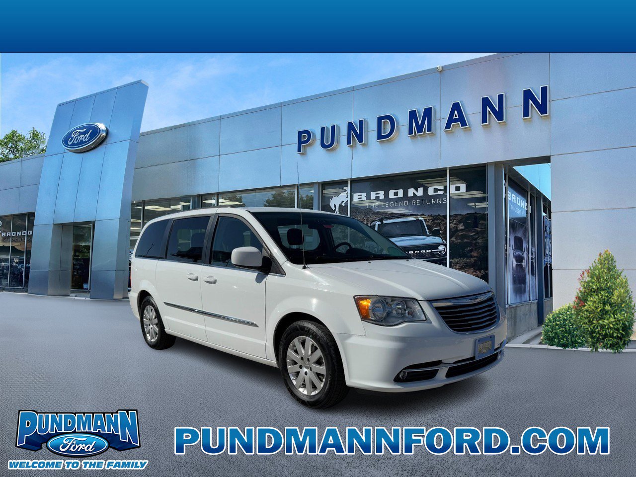 Used 2016 Chrysler Town & Country Touring