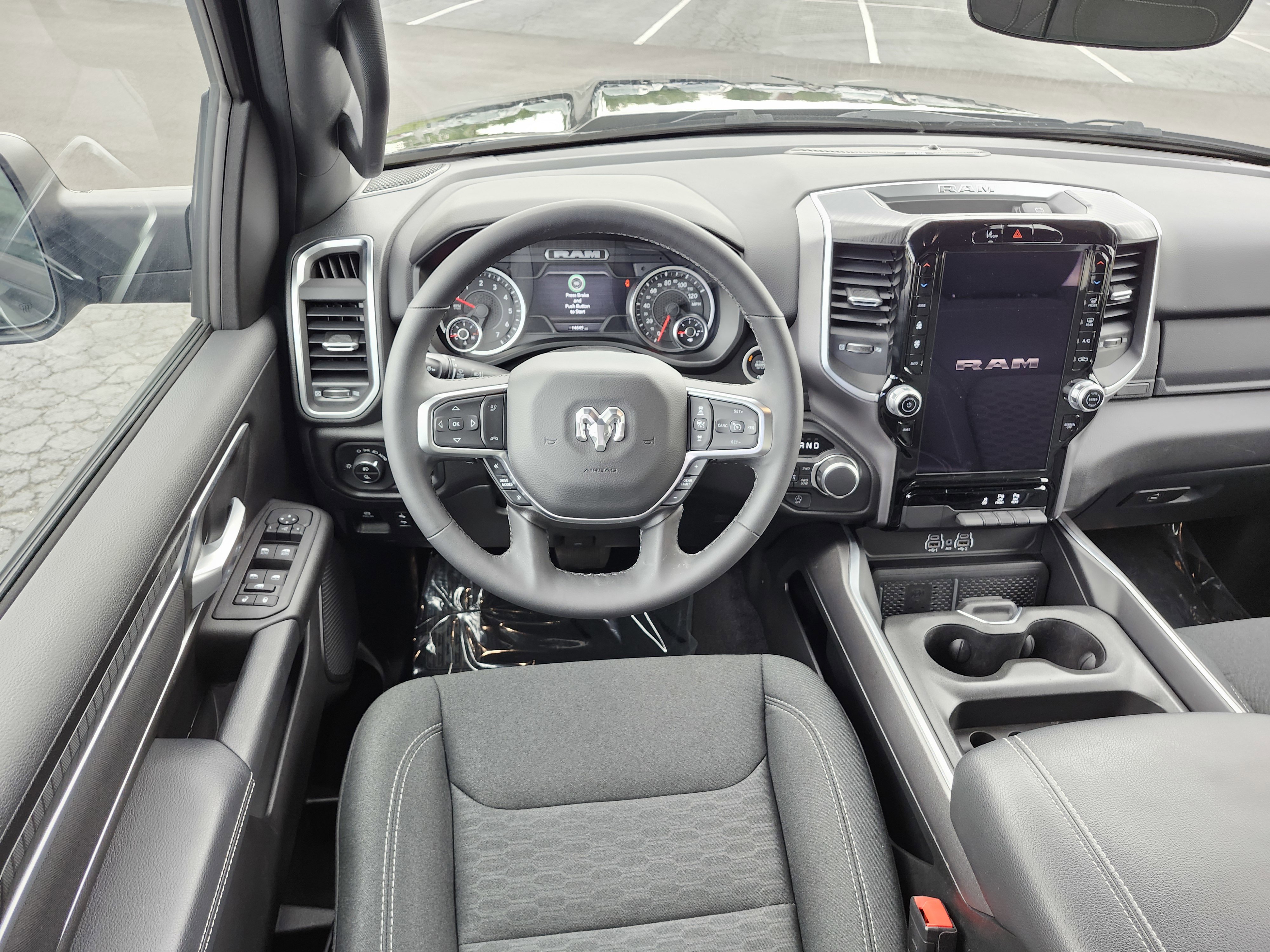 Used 2025 RAM 1500 Big Horn AWD/4WD image 30