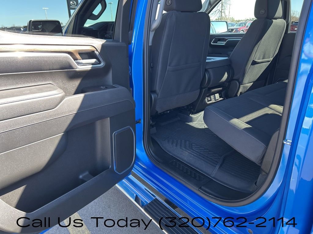 Certified 2025 Chevrolet Silverado 1500 LT AWD/4WD image 33