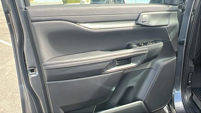 New 2025 Ford Ranger Lariat w/ FX4 Off-Road Package image 16