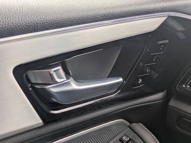 Certified 2025 Acura MDX FWD w/ Technology Package image 23