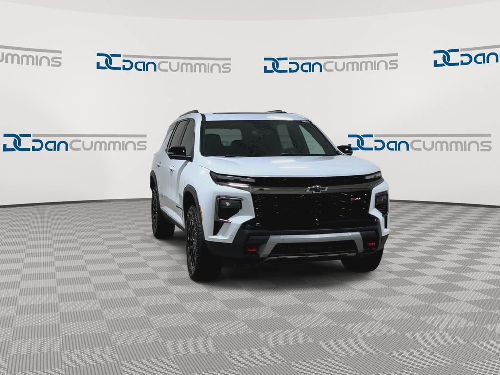 New 2026 Chevrolet Traverse Z71 w/ Enhanced Driving Package AWD/4WD image 3