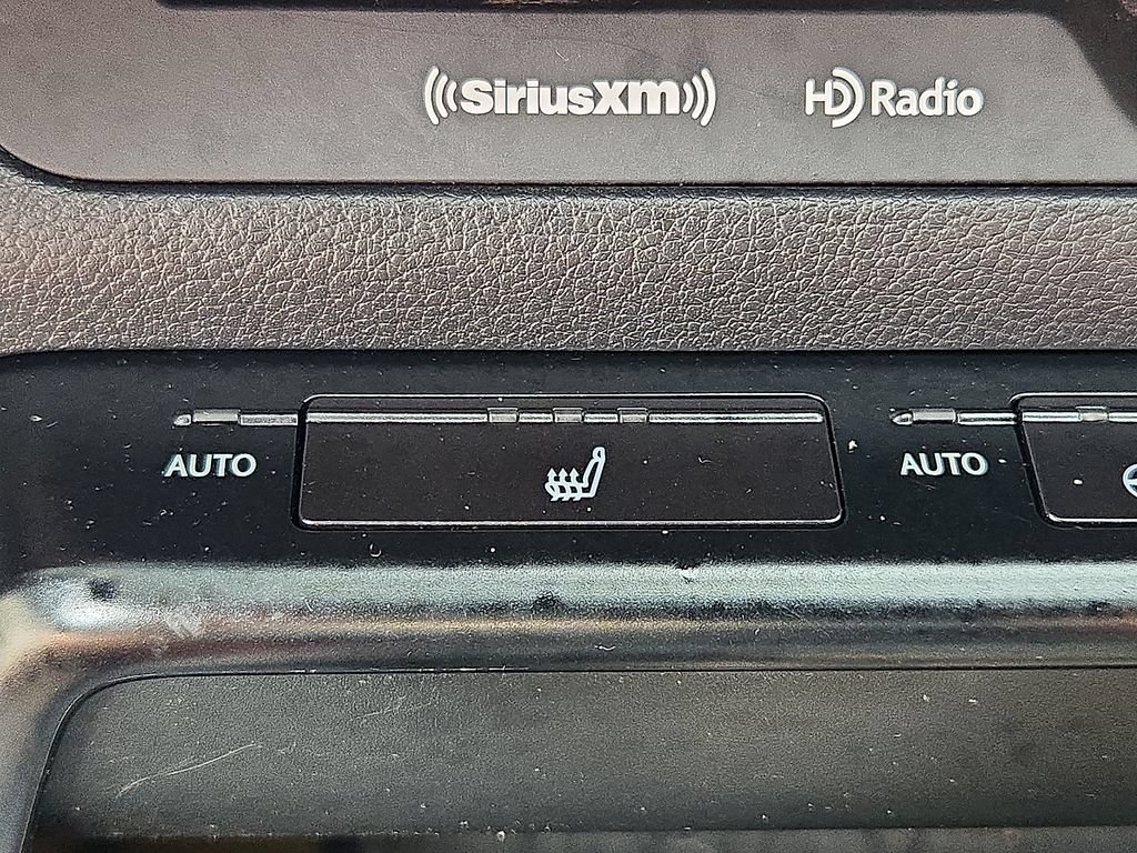 Used 2020 Lexus UX 250h F Sport w/ F Sport Premium Package AWD/4WD image 26