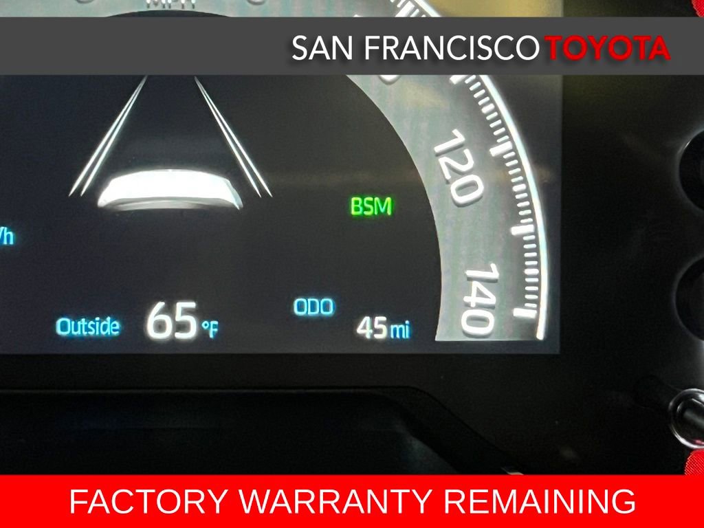 Used 2025 Toyota RAV4 XLE AWD/4WD image 35