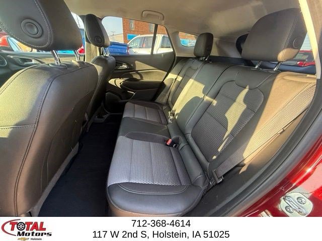 Used 2024 Chevrolet Trax LT FWD image 10