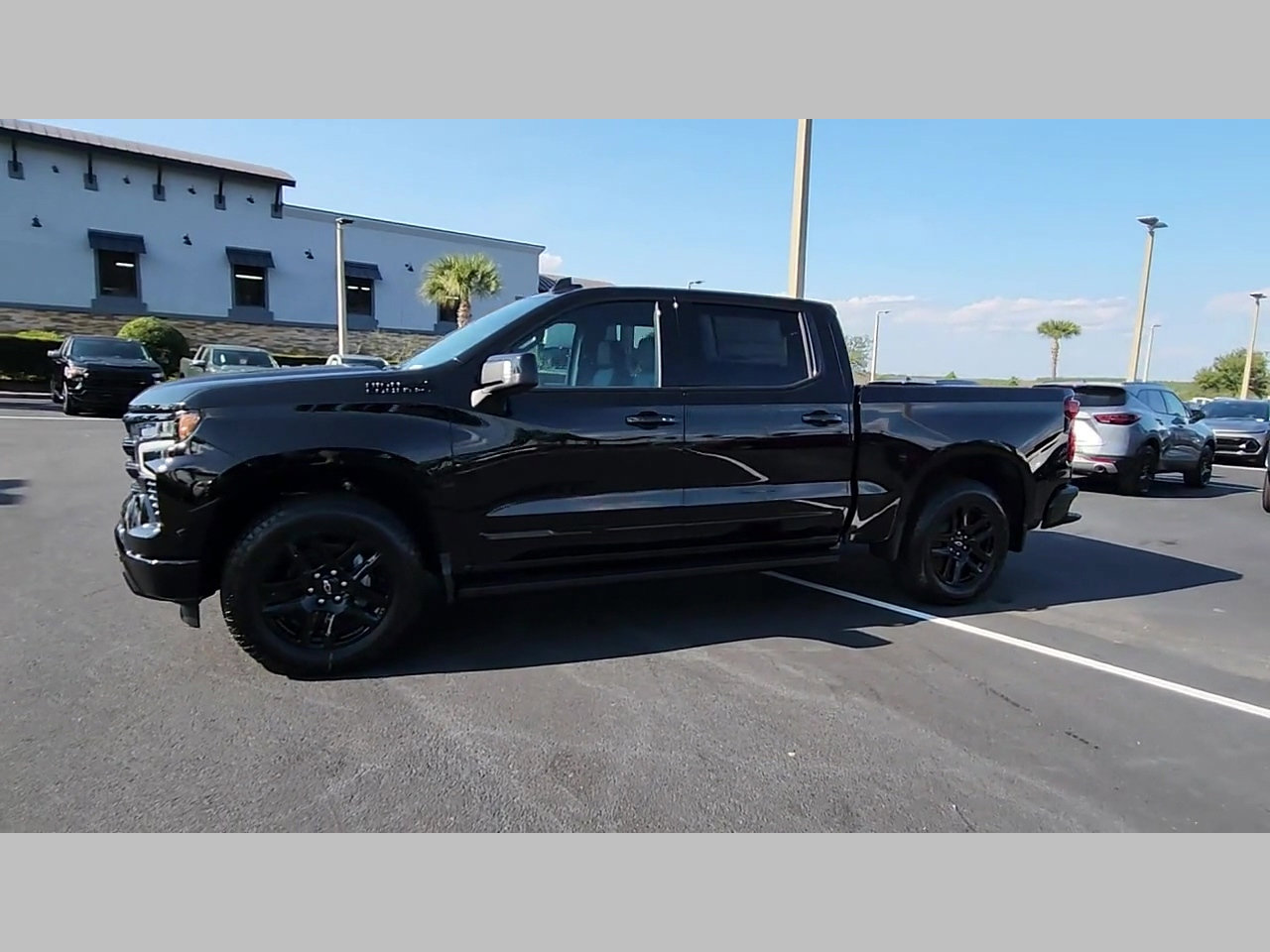 New 2026 Chevrolet Silverado 1500 High Country w/ Midnight Edition image 18