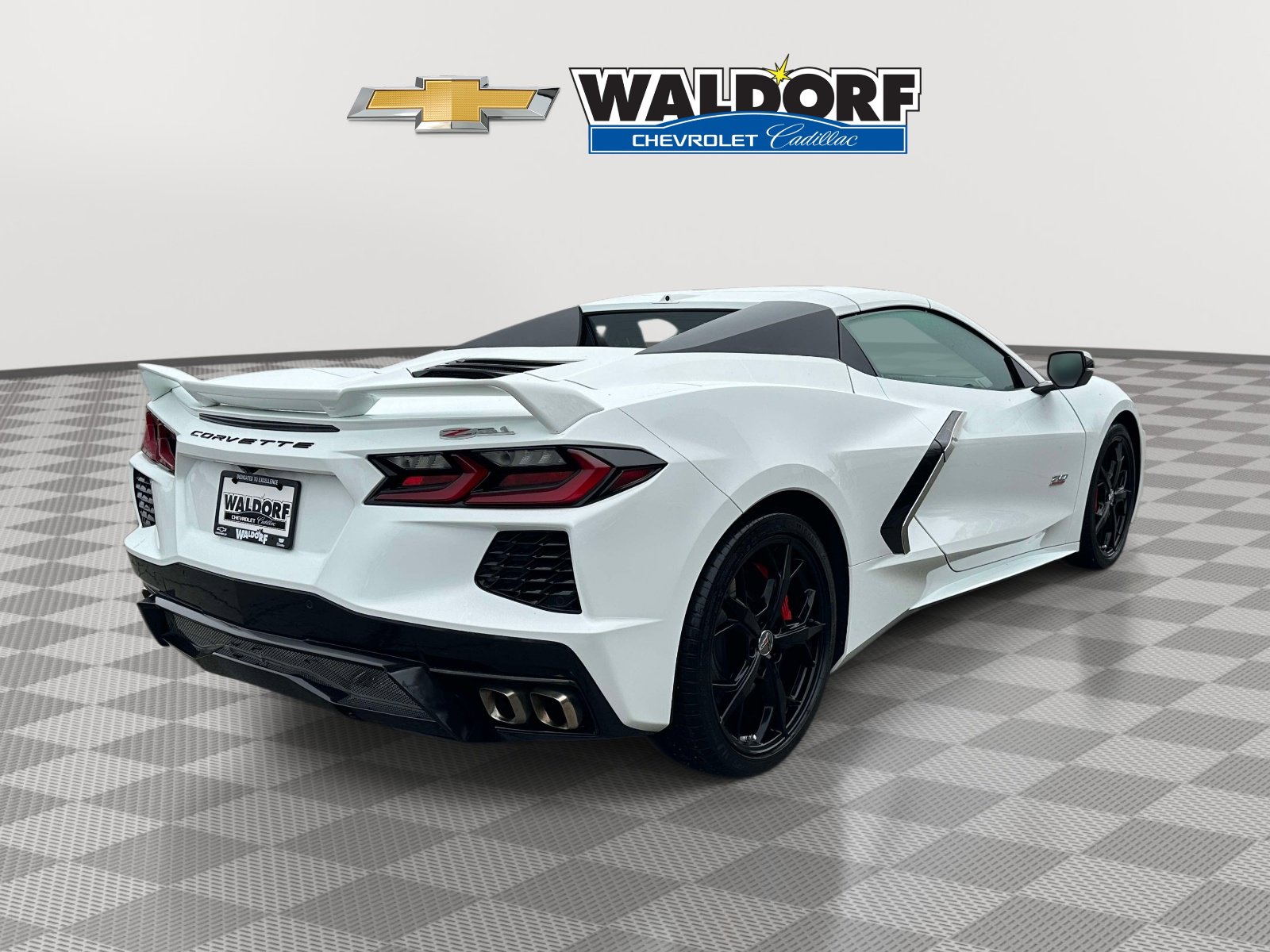 Used 2023 Chevrolet Corvette Stingray Premium Conv w/ Z51 Performance Package image 6