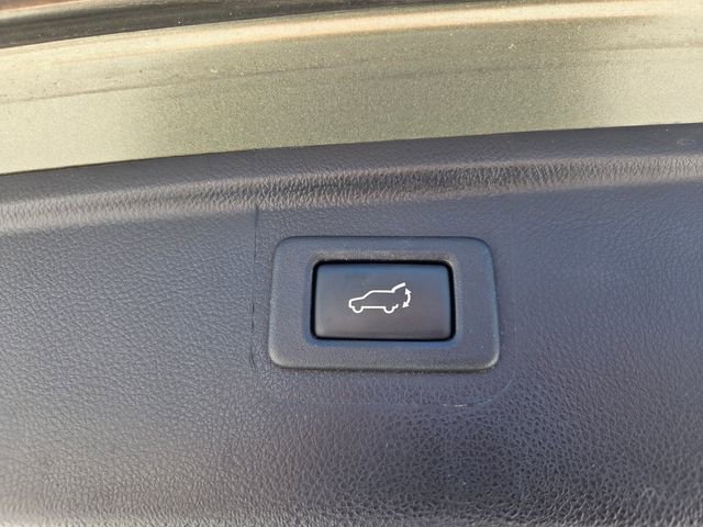Used 2017 Subaru Outback 2.5i Limited AWD/4WD image 10