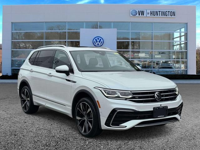 Certified 2023 Volkswagen Tiguan SEL R-Line AWD/4WD image 1