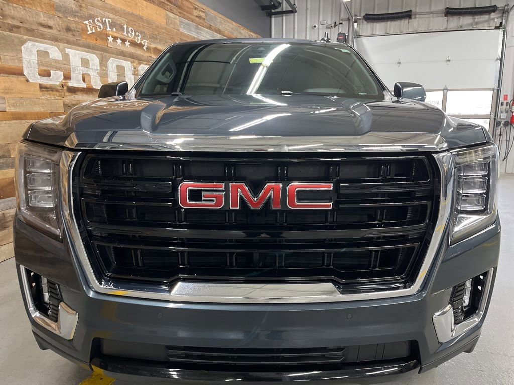 Used 2021 GMC Yukon XL SLE image 6