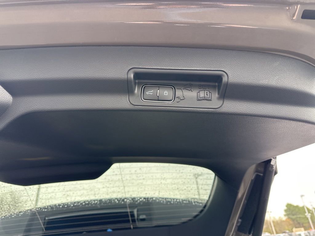 New 2026 Ford Explorer ST-Line image 20