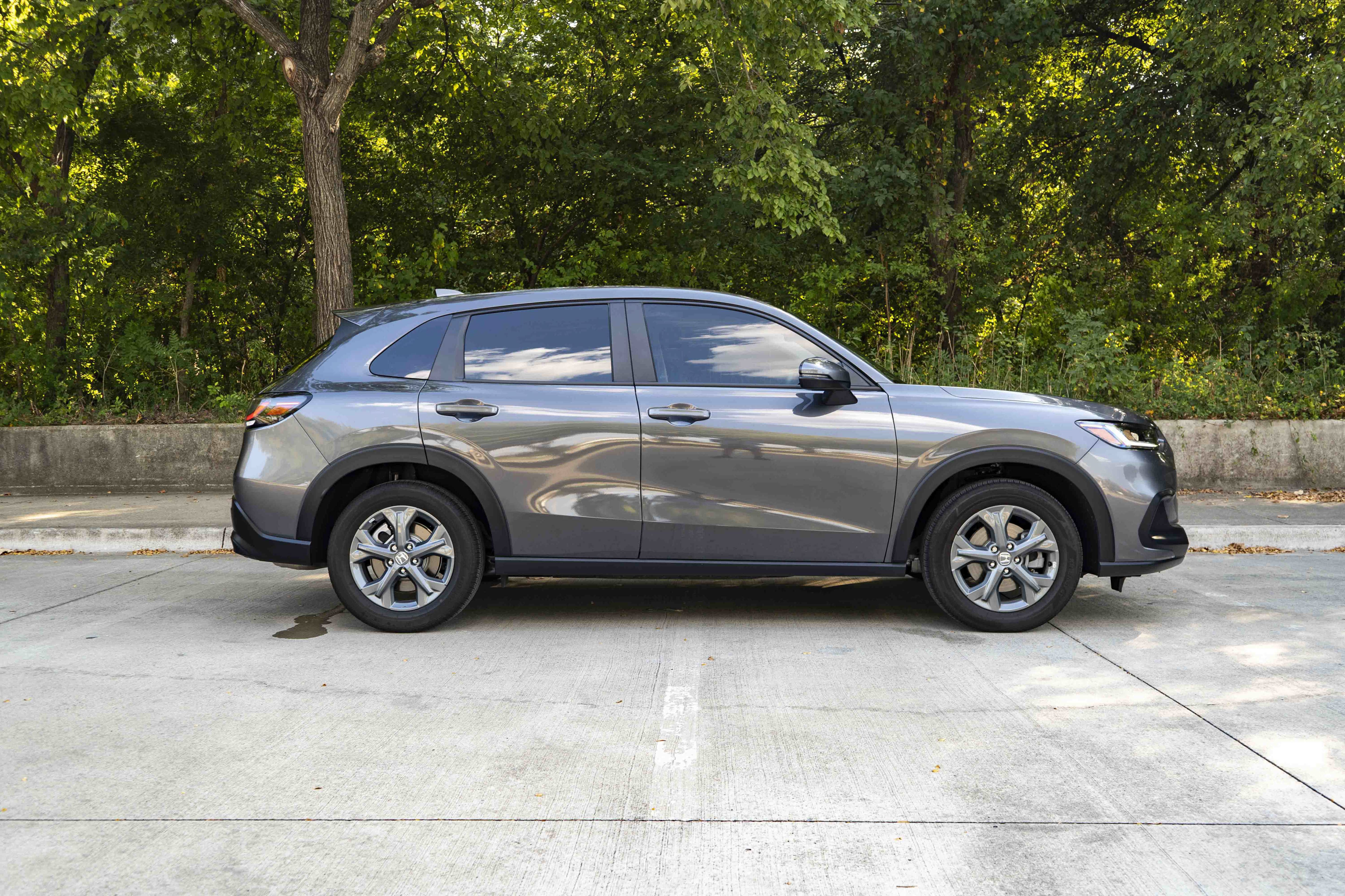 Certified 2027 Honda HR-V LX image 10