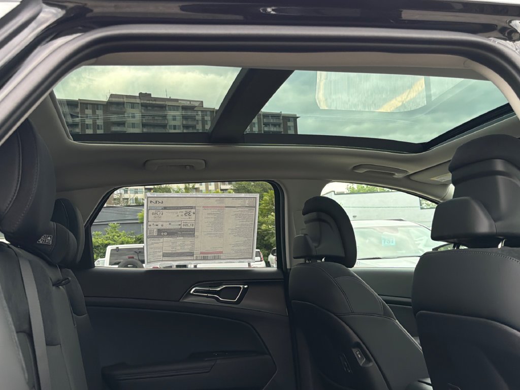 New 2027 Kia Sportage SX Prestige AWD/4WD image 15