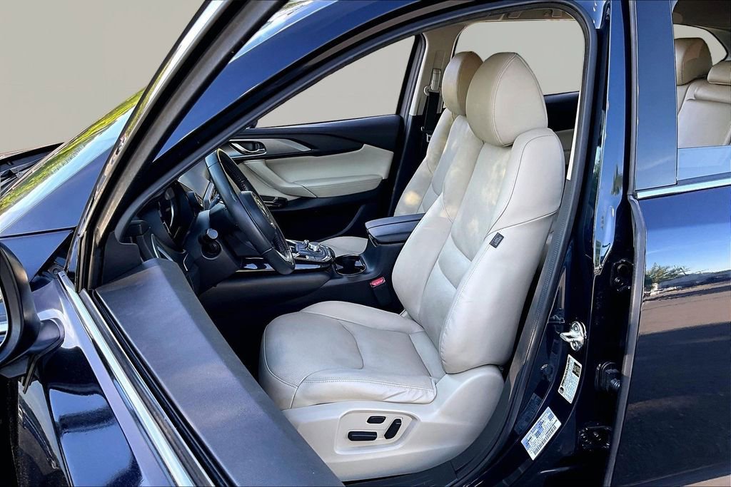 Used 2018 MAZDA CX-9 Touring FWD image 15
