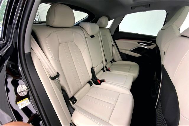 New 2025 Audi Q5 Premium Plus image 10