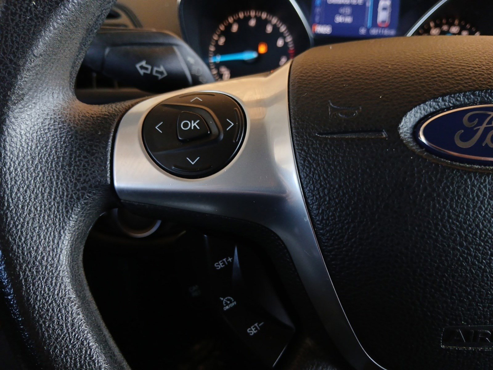 Used 2013 Ford Escape SE image 16