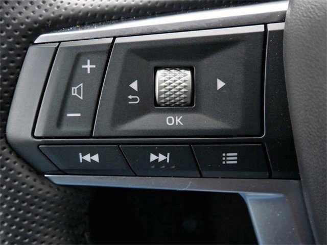 Used 2025 Mitsubishi Outlander SEL image 26