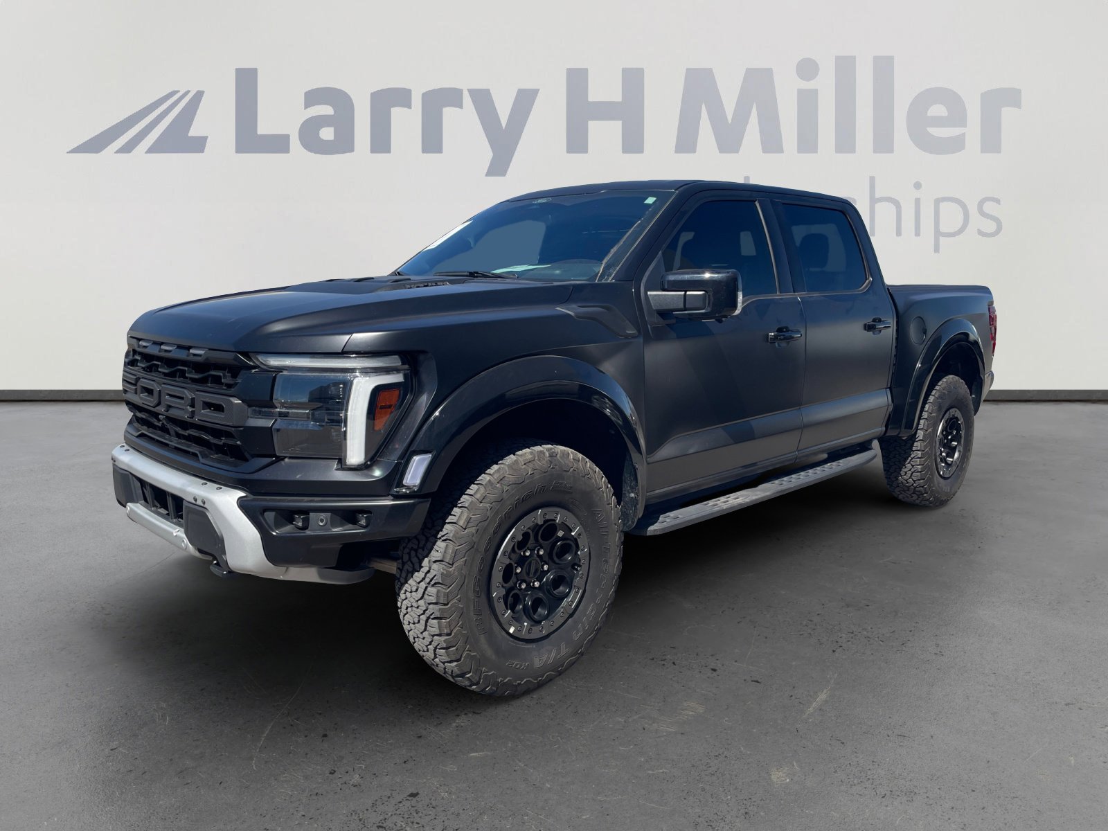 Certified 2025 Ford F150 Raptor video 1