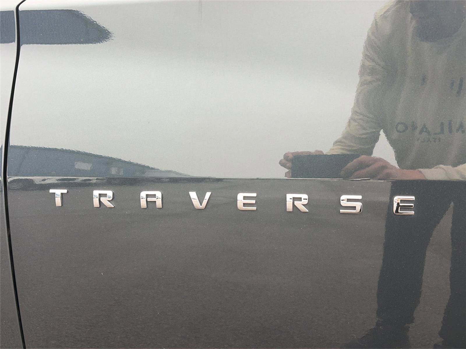 Used 2020 Chevrolet Traverse High Country image 37