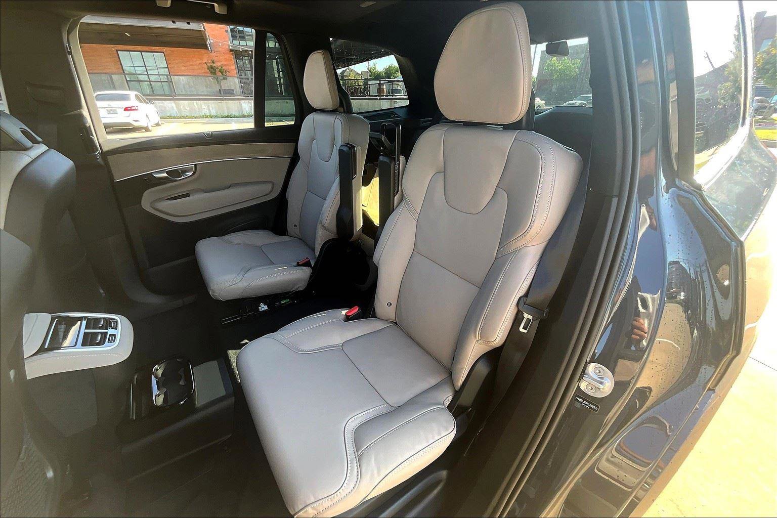 New 2026 Volvo XC90 B6 Ultra w/ Protection Package Premier image 21