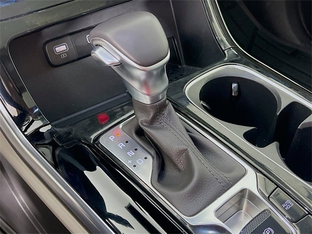 Used 2024 Kia Carnival SX Prestige image 18