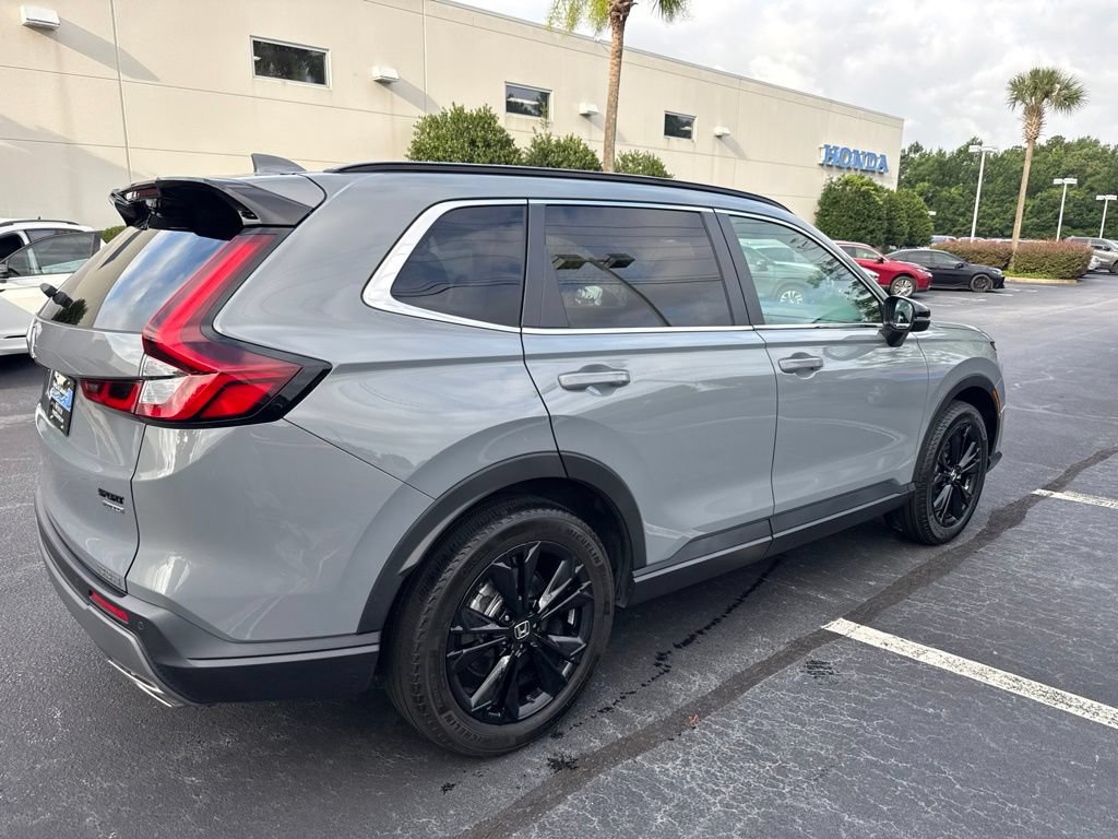 Used 2023 Honda CR-V Sport Touring image 3
