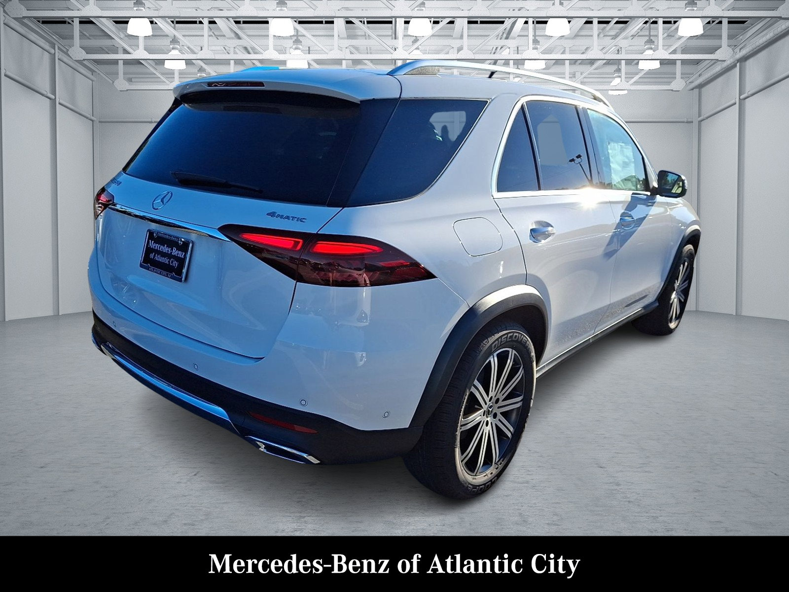 Used 2026 Mercedes-Benz GLE 350 4MATIC image 4