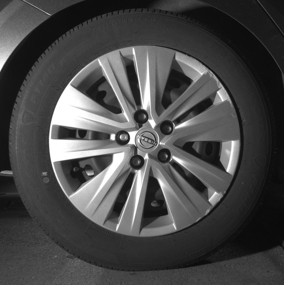 Used 2025 Nissan Sentra S FWD image 15