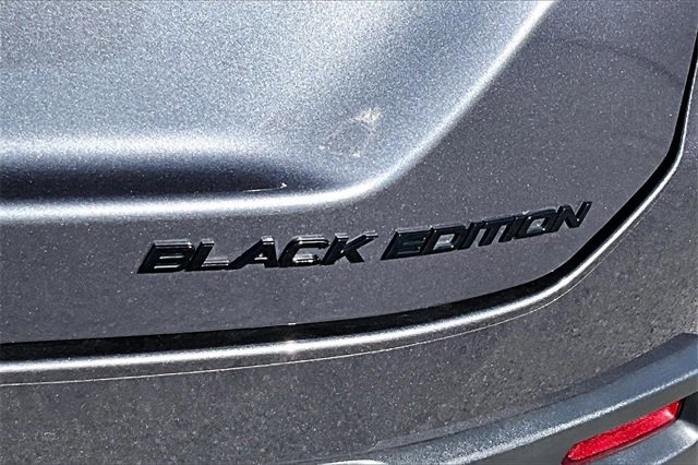 Used 2025 Honda Pilot Black Edition image 28