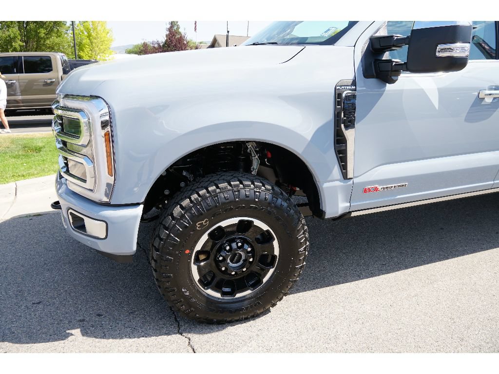 New 2026 Ford F350 Platinum w/ Platinum Plus Package AWD/4WD image 5