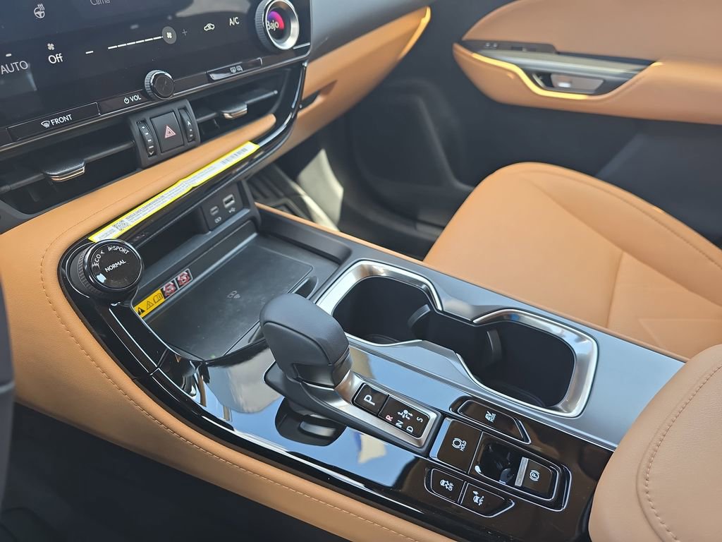 Used 2026 Lexus NX 350 AWD w/ Accessory Package (2T) image 24