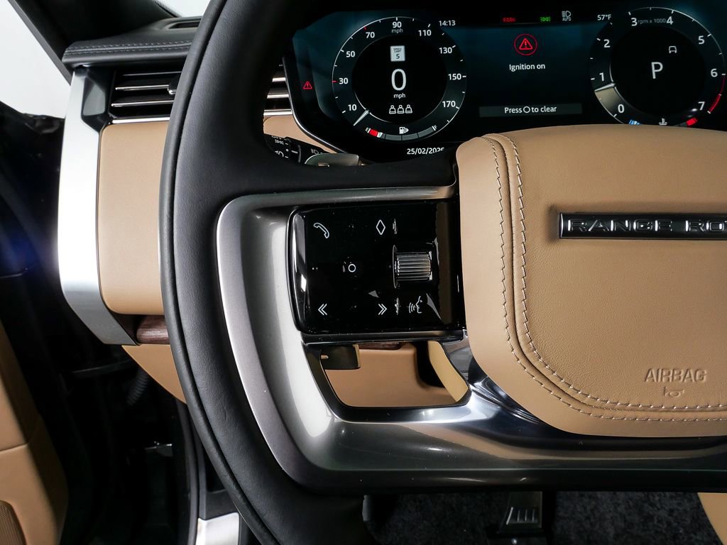 Used 2023 Land Rover Range Rover SE image 10