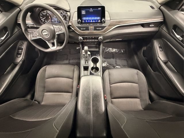 Certified 2024 Nissan Altima 2.5 SV FWD image 17