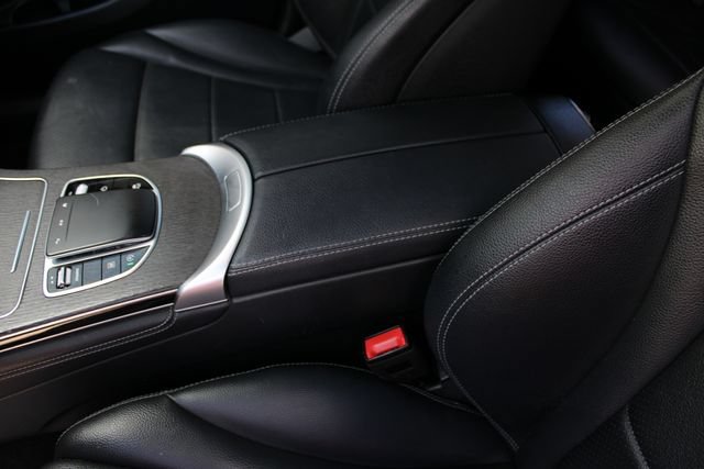 Used 2020 Mercedes-Benz GLC 300 4MATIC image 21