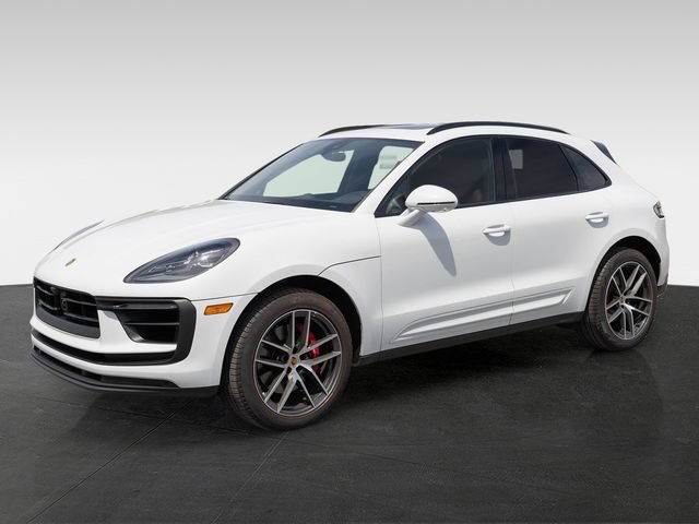 Used 2025 Porsche Macan S AWD/4WD image 4