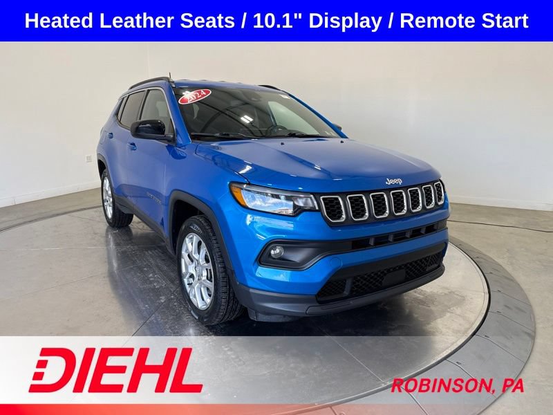 Used 2024 Jeep Compass Latitude AWD/4WD image 1