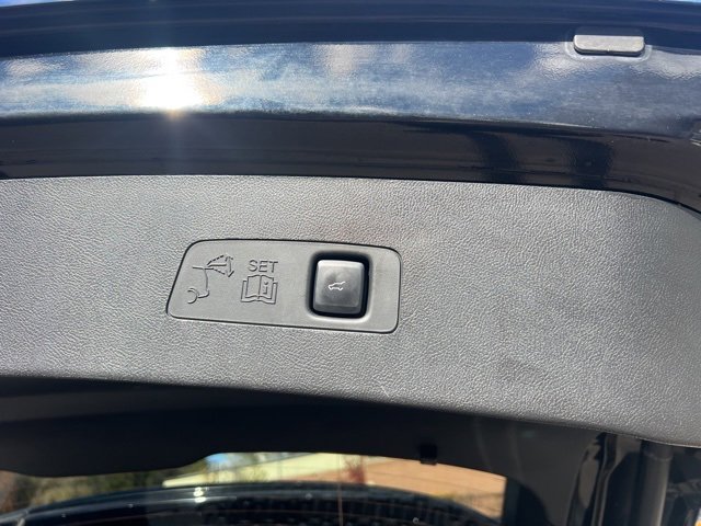 Used 2023 Lincoln Corsair AWD w/ Equipment Group 101A image 15