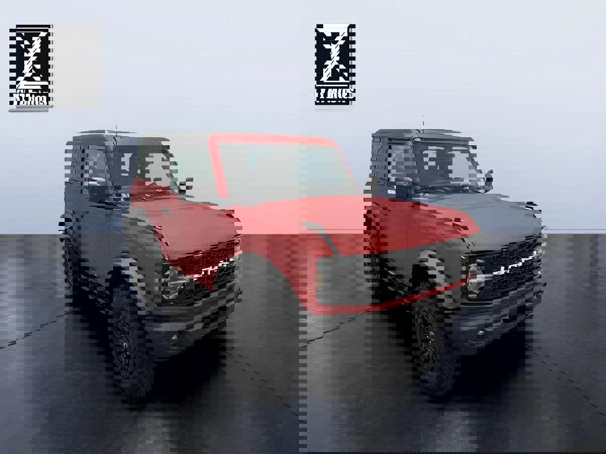 Used 2022 Ford Bronco Wildtrak image 7