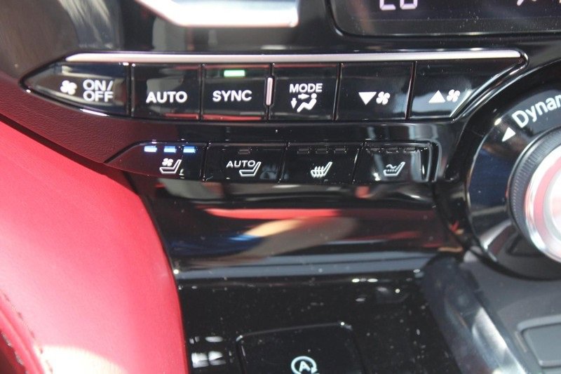 Certified 2025 Acura MDX A-Spec image 18