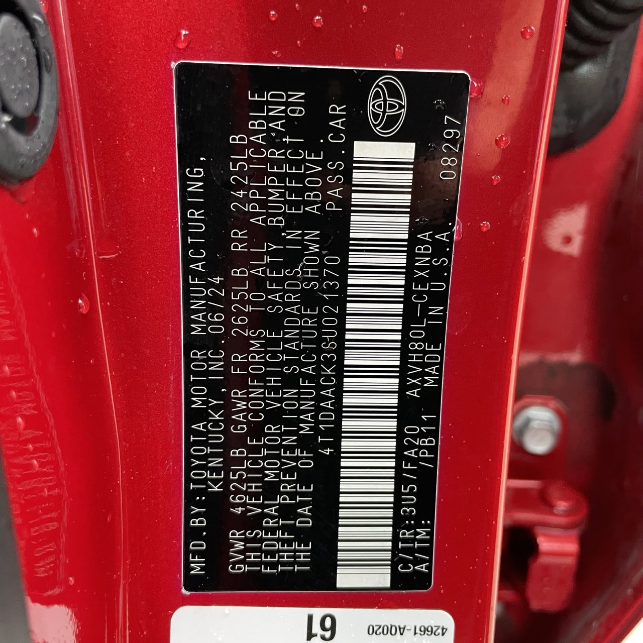 Used 2025 Toyota Camry LE image 28