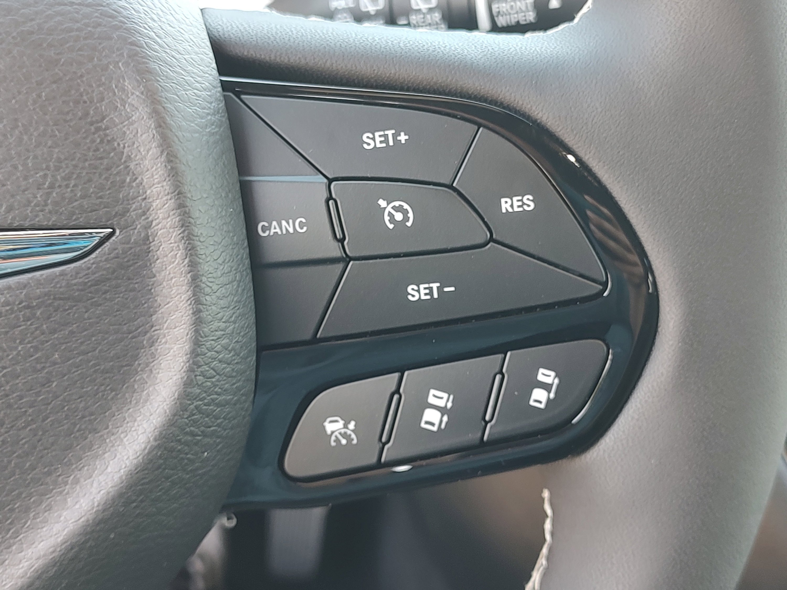 New 2026 Chrysler Pacifica Select w/ S Appearance Package FWD image 21
