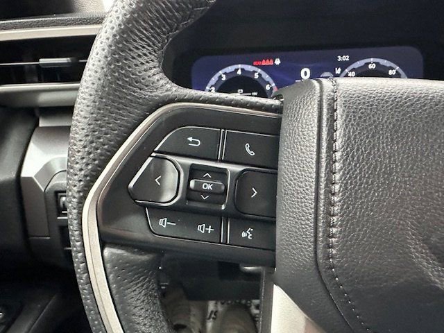 Used 2025 Toyota Tacoma TRD Sport image 15